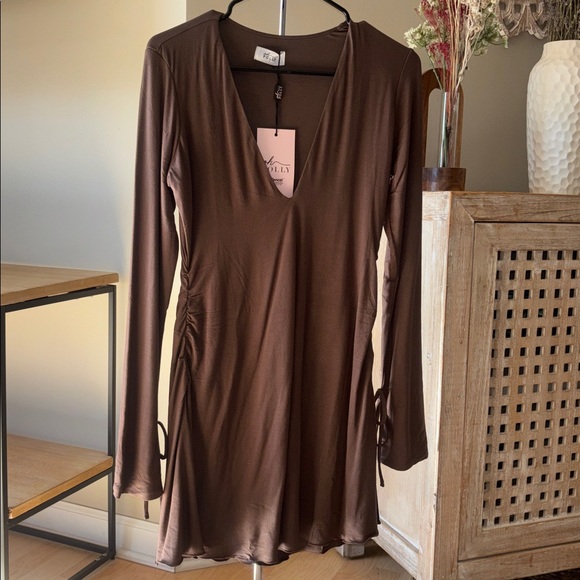 NWT Oh Polly Iskra Brown Modal Long Sleeve Mini Dress Chocolate Brown Large - Picture 5 of 9